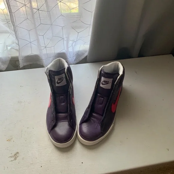 Nike BRS 2009 High Top Sneakers, Purple & Pink, Size 8.5M - Picture 5 of 9